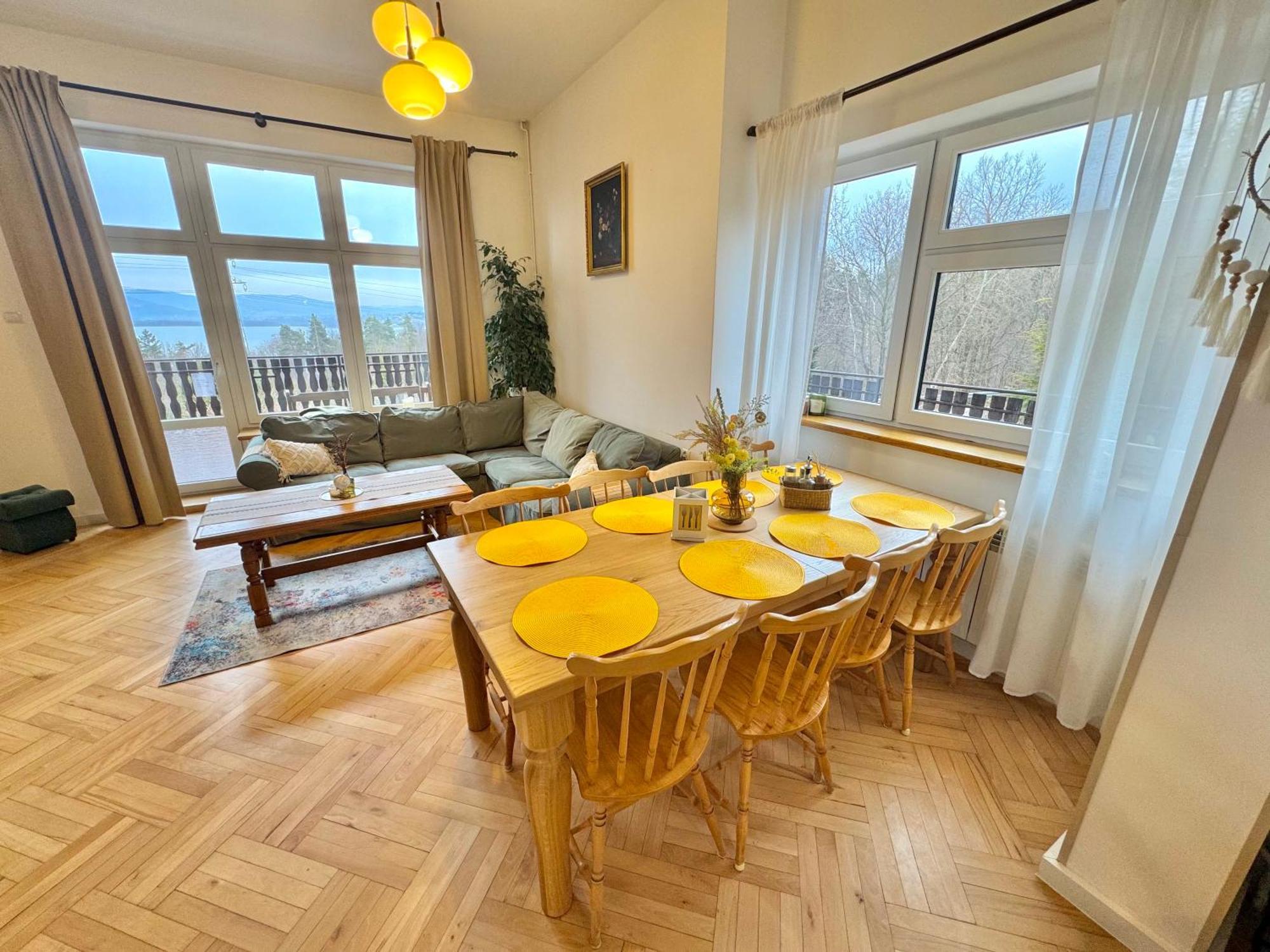 Villa Beskidzka 100 - Sauna & Balia Z Jacuzzi Widok Na Gory I Jezioro Zywieckie Зажече Экстерьер фото